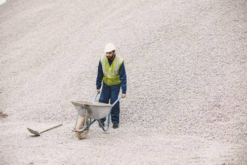 Suction vehicle cement and carbonate quarry