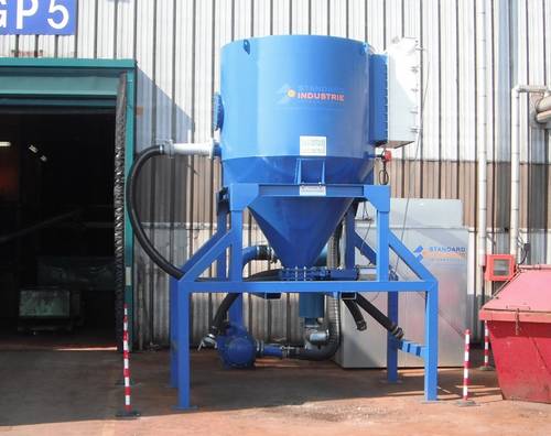 pre-separator for chemical industry